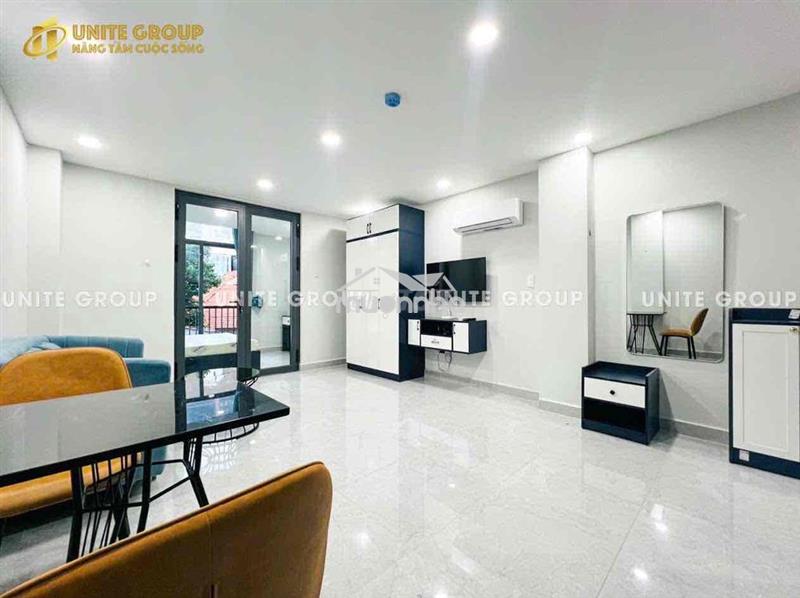 🏡Căn hộ ngay nhà thờ tân định👉 full nội thất - có thang máy - ban công