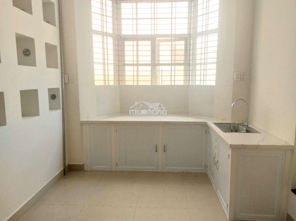 Cho thuê phòng mặt tiền đường phạm hữu lầu - 2