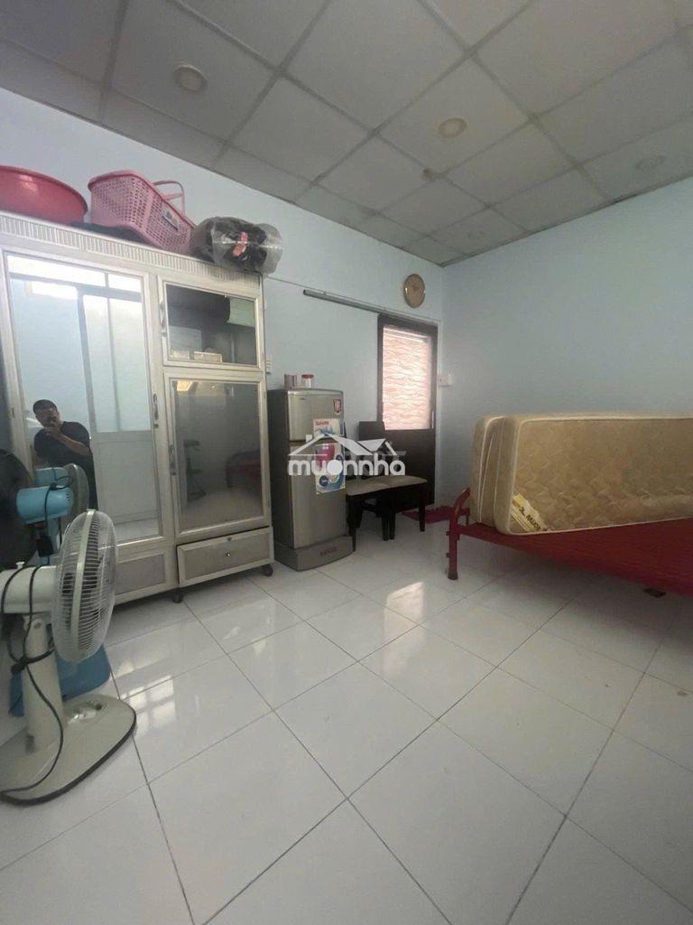Hẻm lê văn sỹ, vuông vức, thích hợp xây mới, hẻm được quy hoạch 4,5m - 4