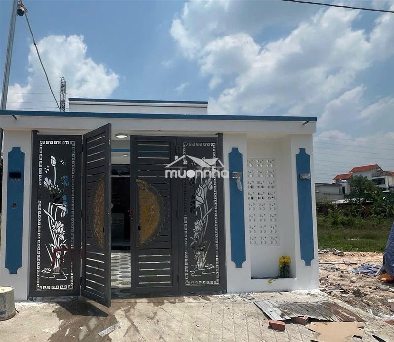 Bán nhà cấp 4 mẫu hiện đại tại phường thới hòa  kế bên kcn mỹ phước 3