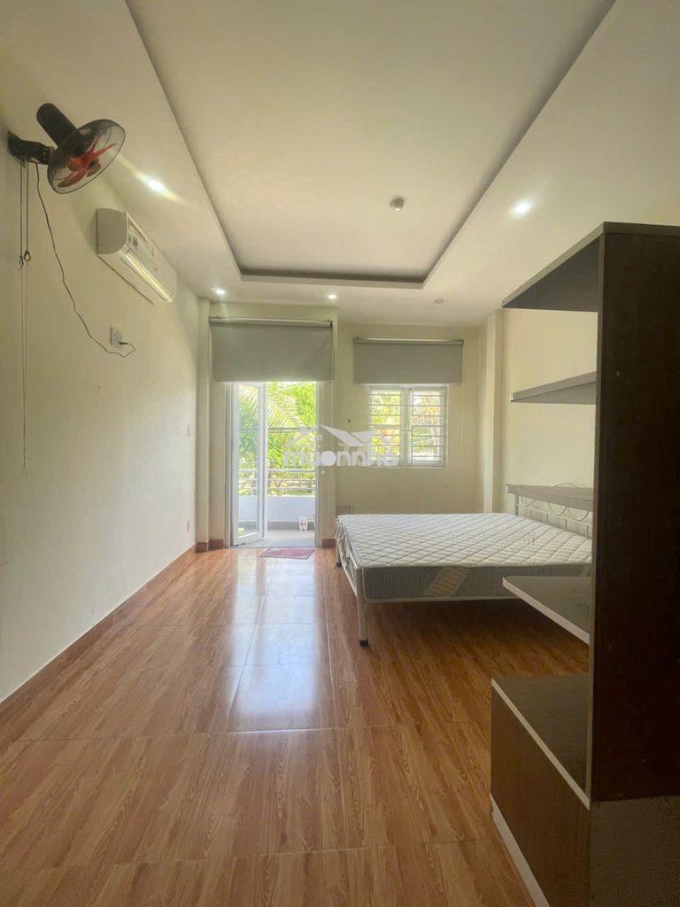 Nhà 3 lầu mt vị trí siệu đẹp đối diện công viện -4m x 16m - 3 lầu -p5 - 4