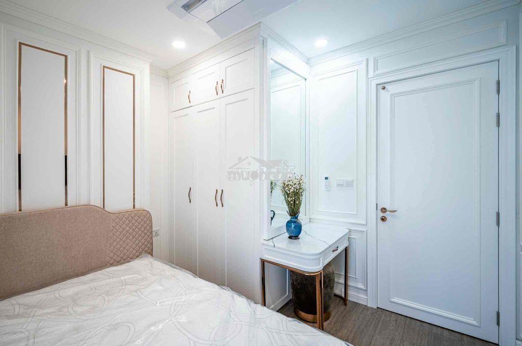 Cho thuê căn hộ 3phòng ngủ hà đô centrosa q10 138m2 full nội thất 45tr - 3