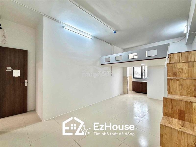 Duplex full nội thất - cửa sổ trời/bancol - ngay huit và vhu