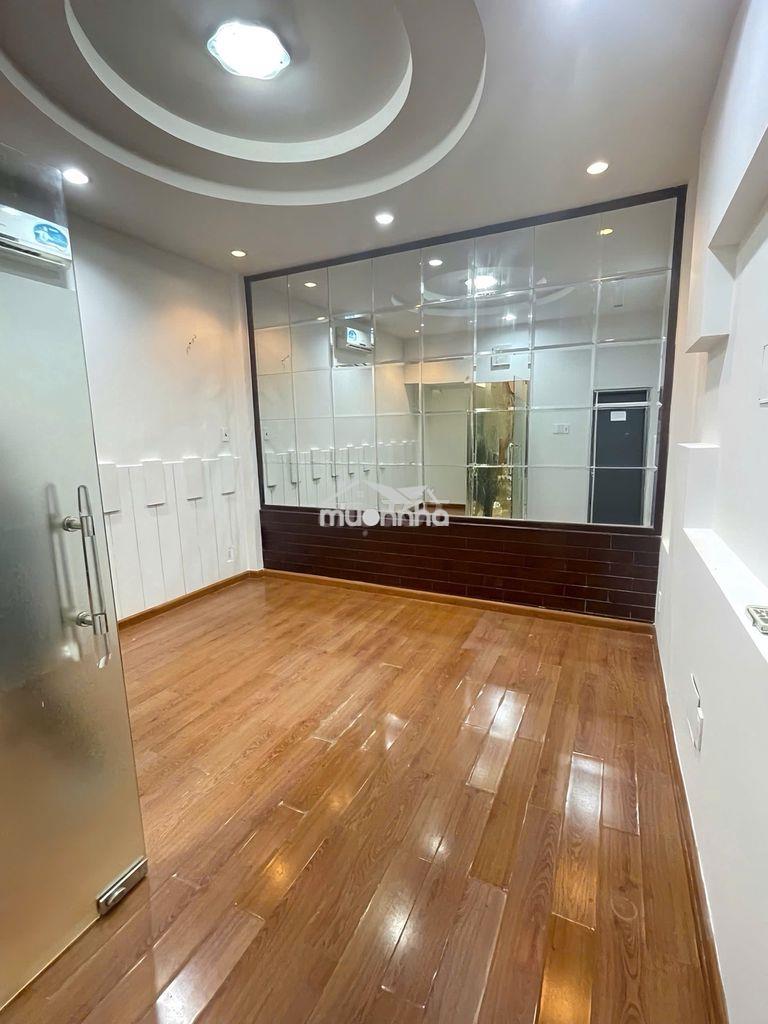 Nhà nguyên căn hẻm xe tải ngay vạn hạnh mall, trệt 2 lầu, st, 5pn 5wc - 4