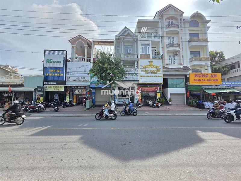 Nhà mặt tiền kinh doanh trần hưng đạo gần bigc go dĩ an 