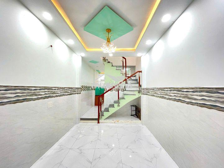 Nhà 80m2 nguyễn hữu cảnh 4m x 10m 2pn gần landmark và the manor