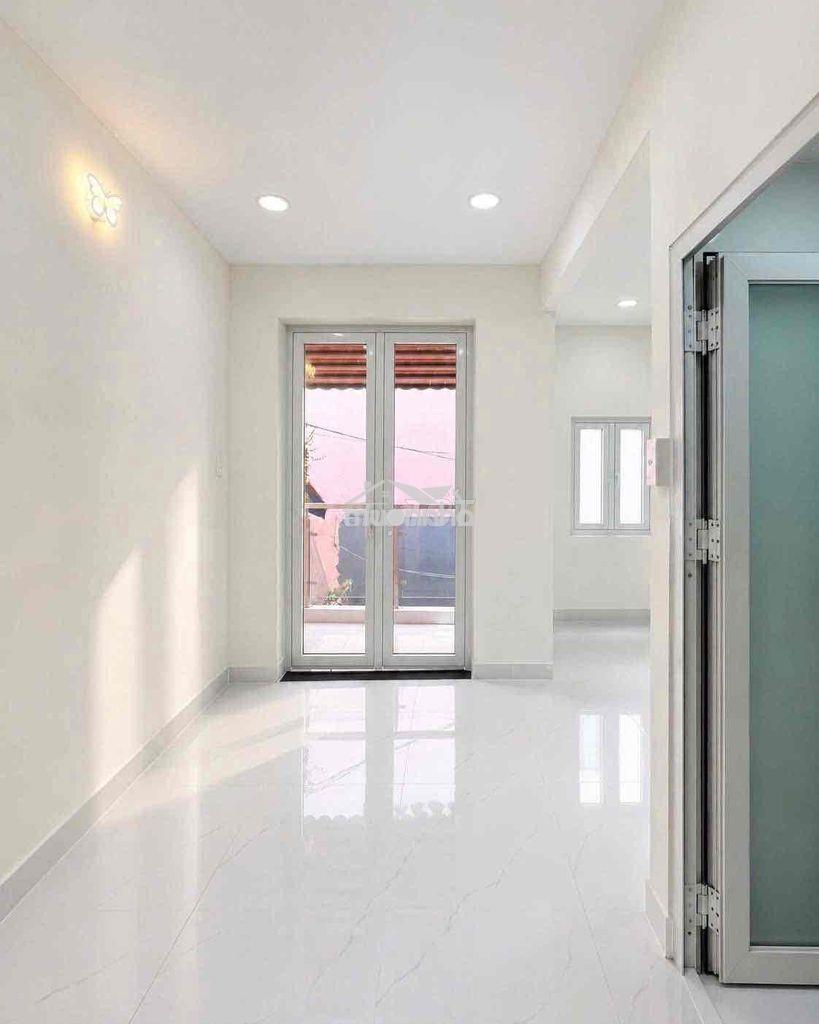 Nhà hiếm nguyễn lâm - 3 phòng ngủ - gần phan xích long phú nhuận. - 4