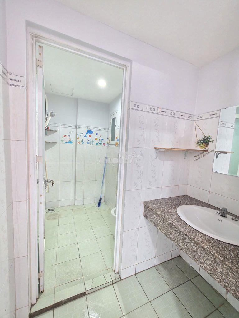 Chính chủ cần bán nhanh căn hộ chung cư lê thành lô a - 4