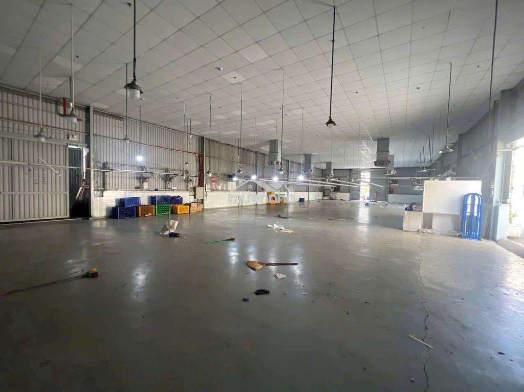 Cho thue kho xuong 800m hiep thanh quan 12 - 2