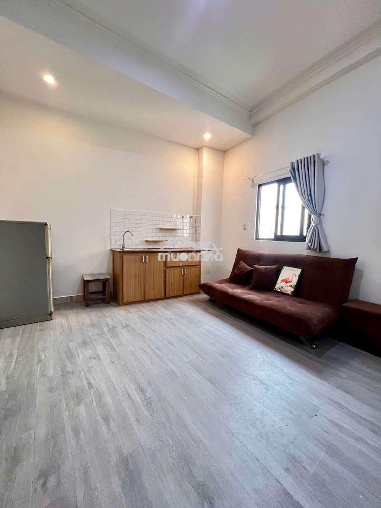 Căn hộ 1pn 1 phòng khách full nội thất 