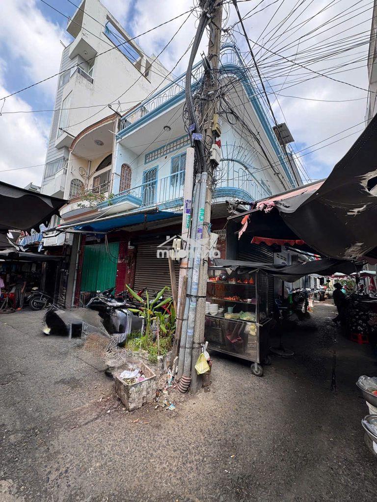 Cho thuê nhà góc  nguyễn sơn ngay chợ 4,5x16 1 trệt 1 lầu sân thượng  - 3
