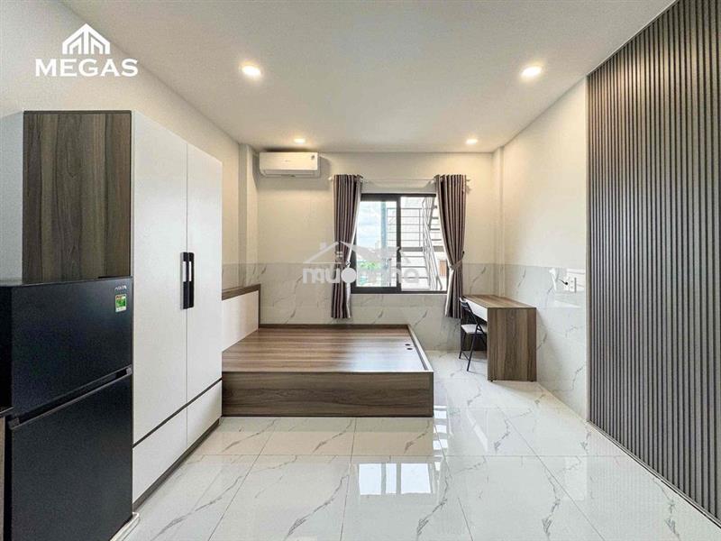 Căn hộ cho thuê máy giặt riêng thoáng view bờ kè hoàng sa, q3 chỉ 5tr