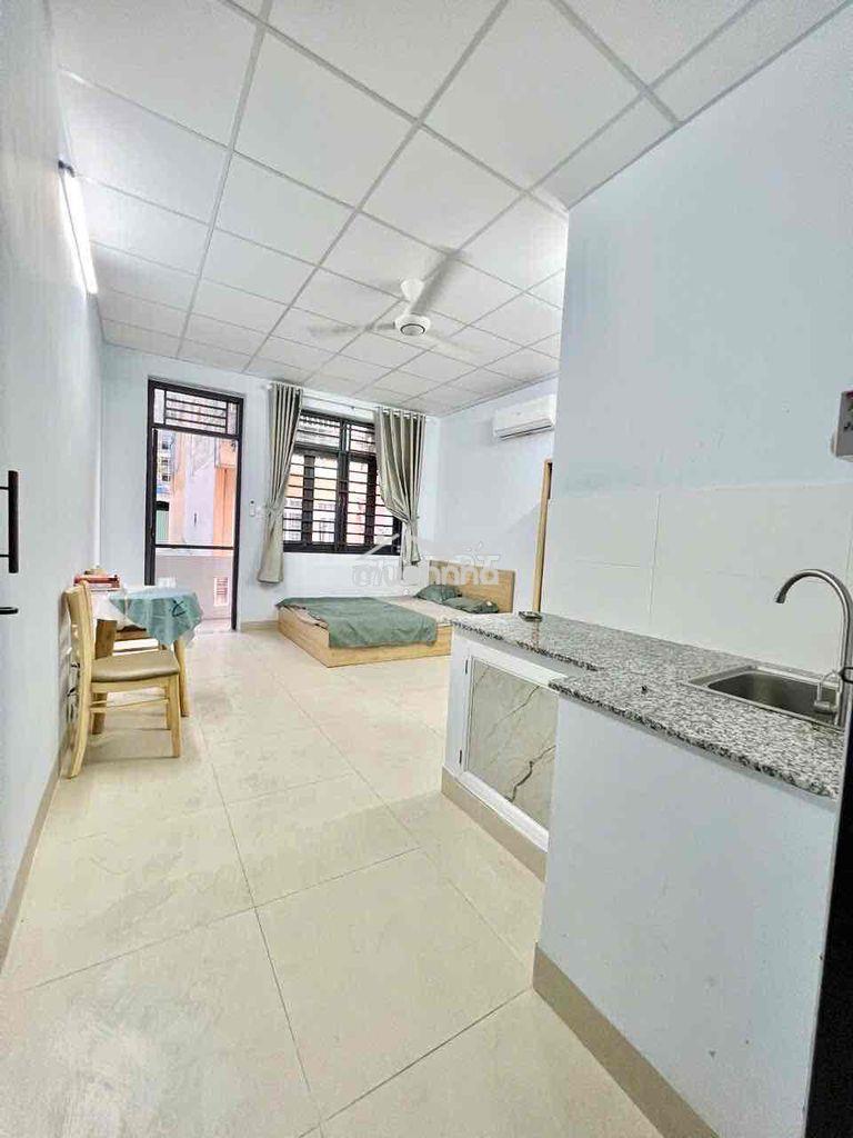 😍Chính chủ cho thuê studio ban công_ ngay landmark 81_6tr sát q1,q2