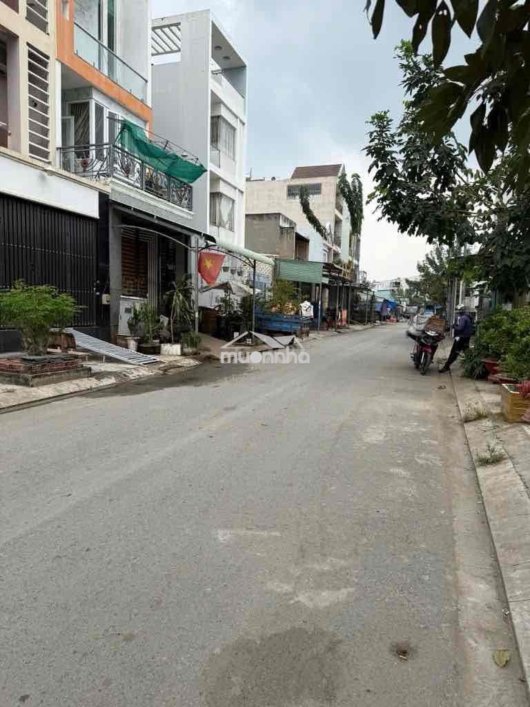 Bán đất mặt tiền khu dân cư  phú lợi phạm thế hiển p7q8 - 2