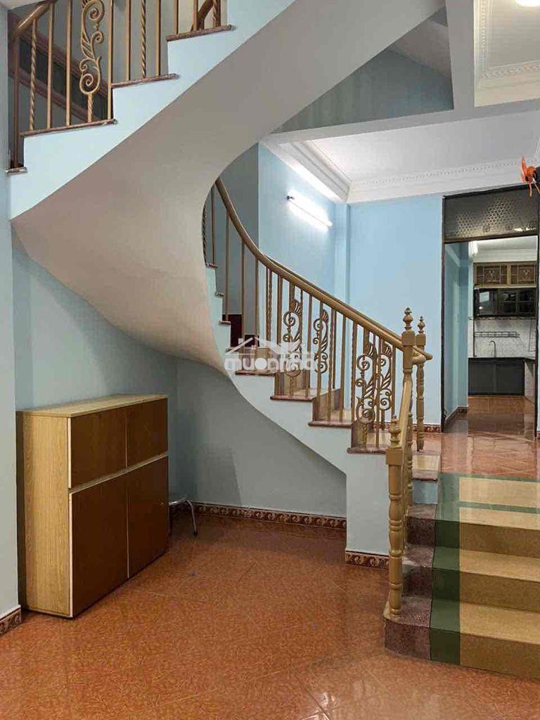 Nhà 3 phòng ngủ  trần văn đang