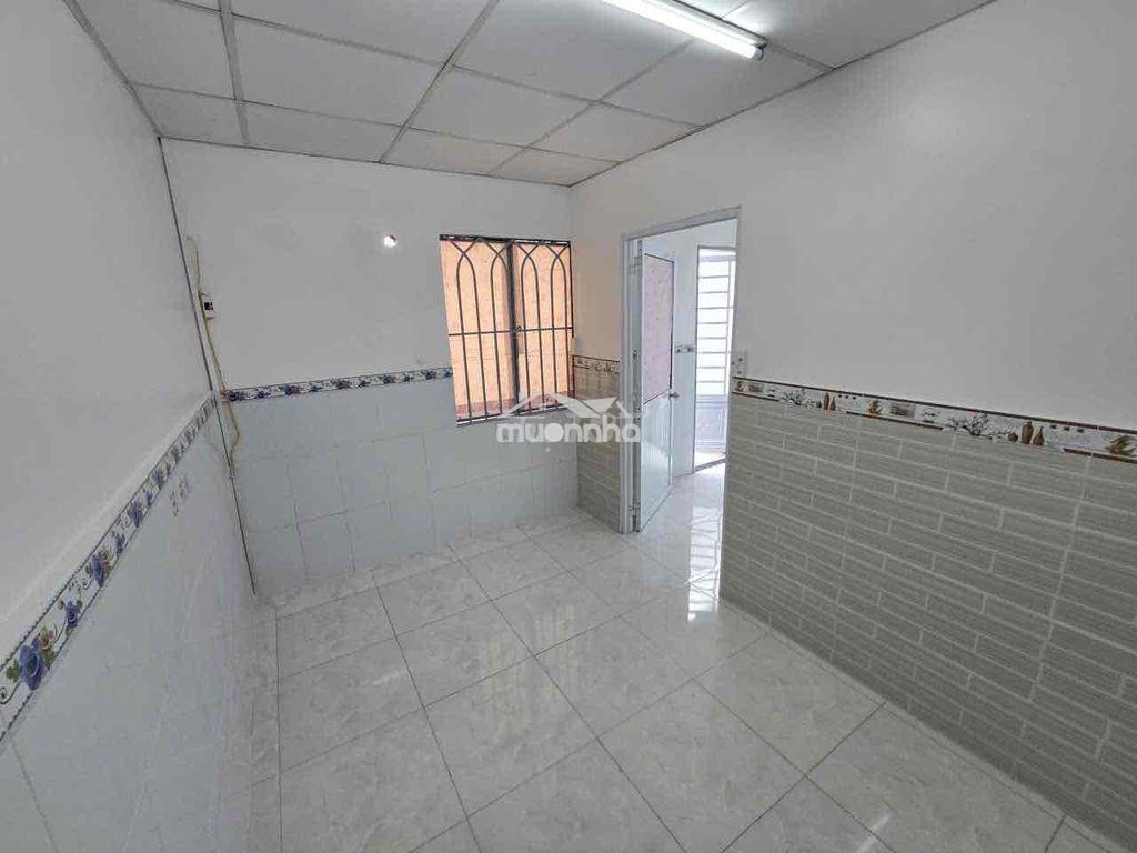 Cần cho thuê nhà nguyên căn gần ngã tư trung chánh hóc môn - 4