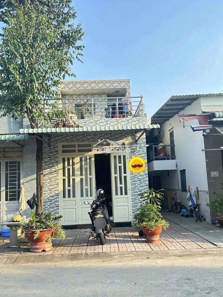 KẸT TIỀN BÁN NHANH NHÀ NGUYỄN VĂN BỨA HÓC MÔN 475TR SỔ RIÊNG CHÍNH CHỦ