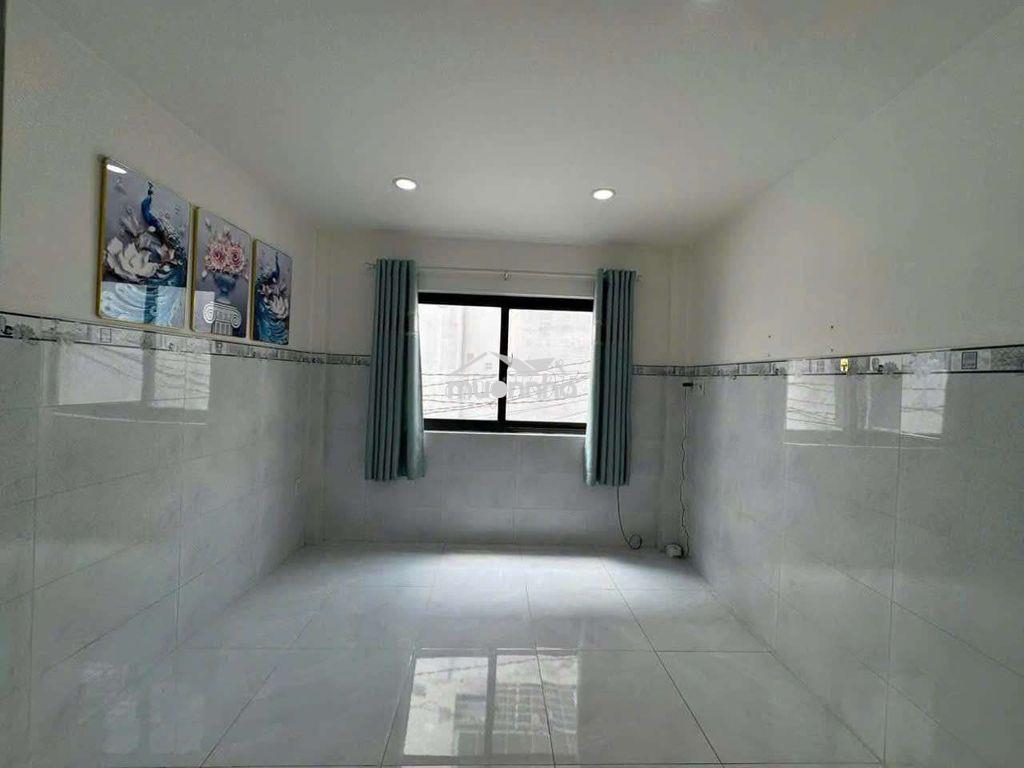 Cho thuê nhà 2pn3wc nguyễn trãi q1 - 4