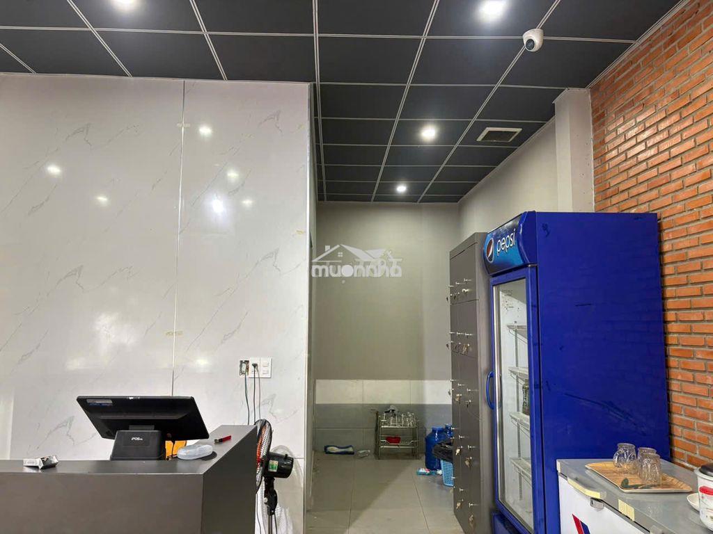 Bán đất nay là tphcm 500 m2 có kiot kinh doanh mới xây, thuận giao 24. - 3