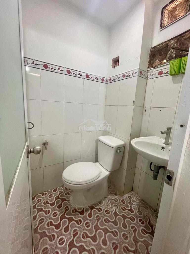 Cho thuê nhà nguyên căn - 1trệt2lầu - 3pn3wc - hẻm 3 gác - 3