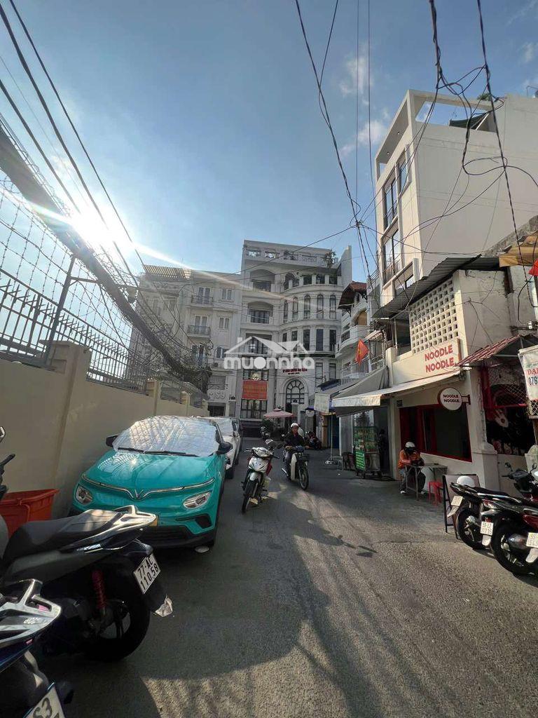 Bán nhà hxh đường nguyễn trãi q1 st: 4m x 10m 1 lầu 2pn giá 7 tỷ 6.