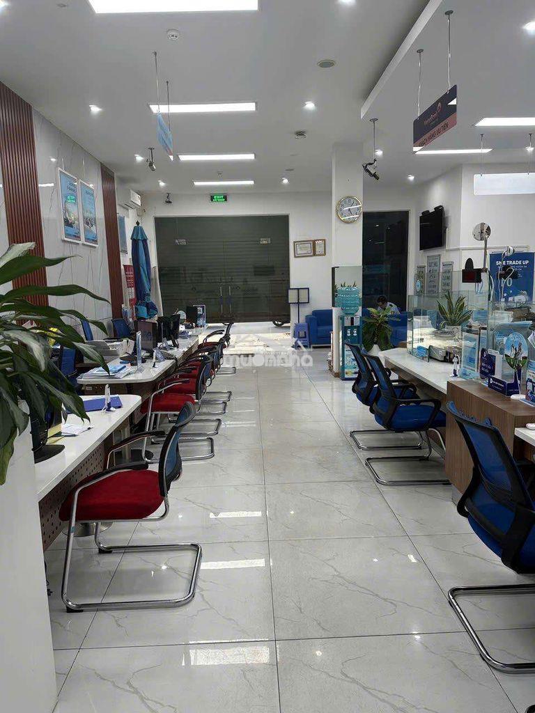 Cho thuê nhà nguyên căn mặt tiền đường lũy bán bích - 4