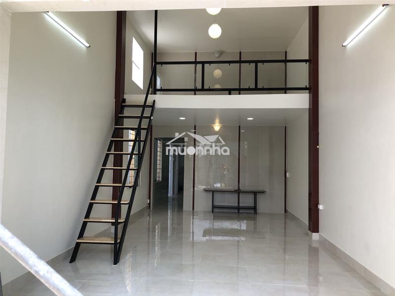 Nhà nguyên căn mới xây