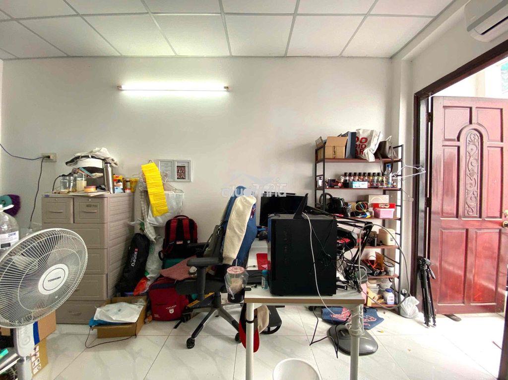 Studio 3,7 triệu có ban công đi bộ qua văn lang - 3