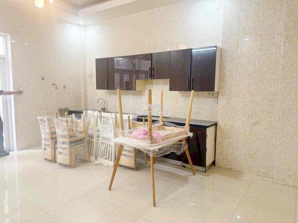 Nhà mới 5x20m 3 lầu kgu tên lửa có 4pn 5wc có máy lạnh và nt cơ bản - 2