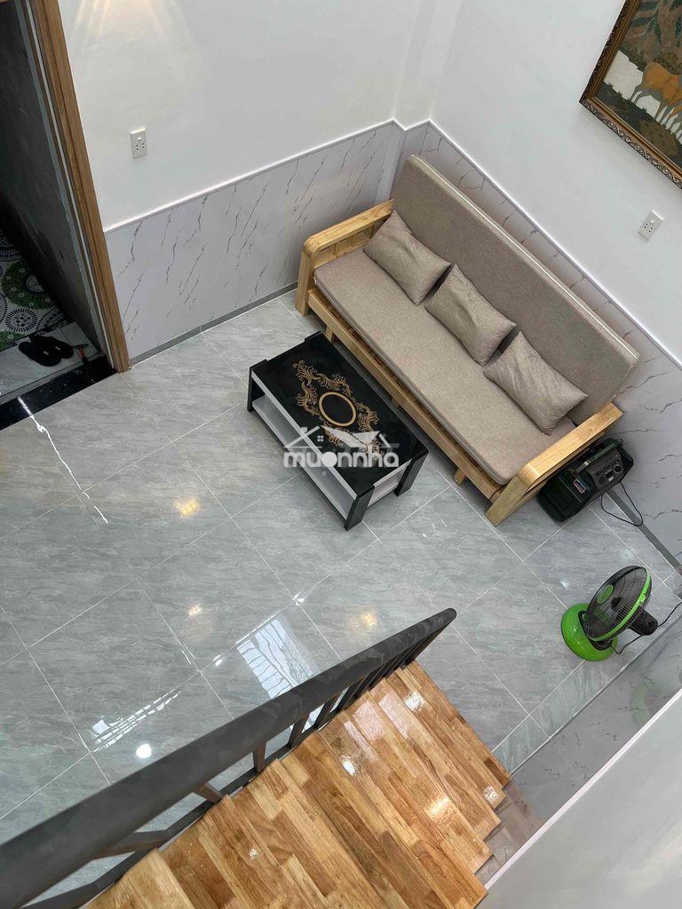 Nhà mới xây đã hoàn công giá rẻ vào ở ngay