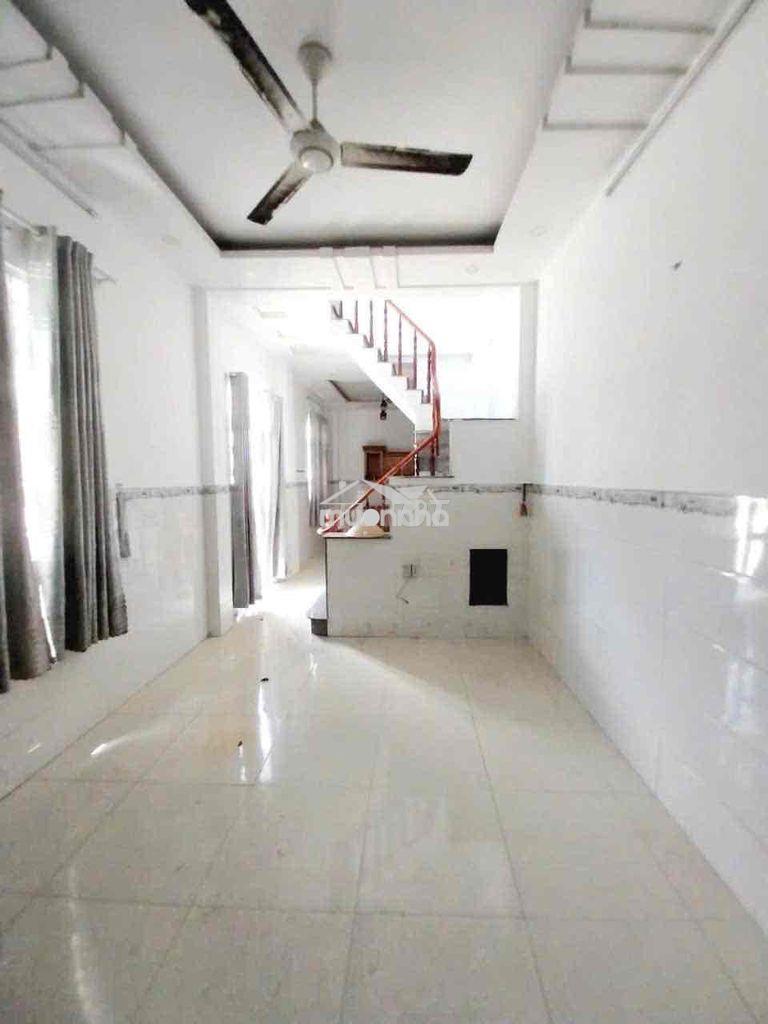 Nhà góc 2 mặt tiền hẻm lê văn khương