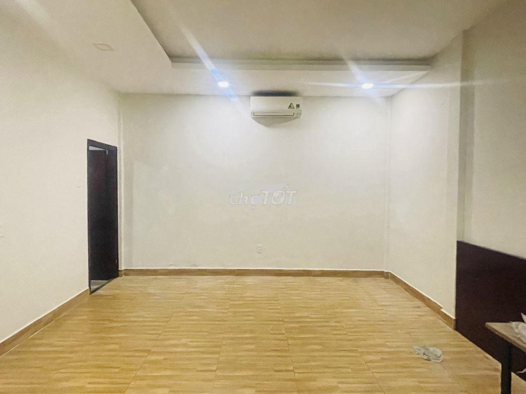 Cho thuê phòng trống làm văn phòng ngay ga metro thủ đức - 3