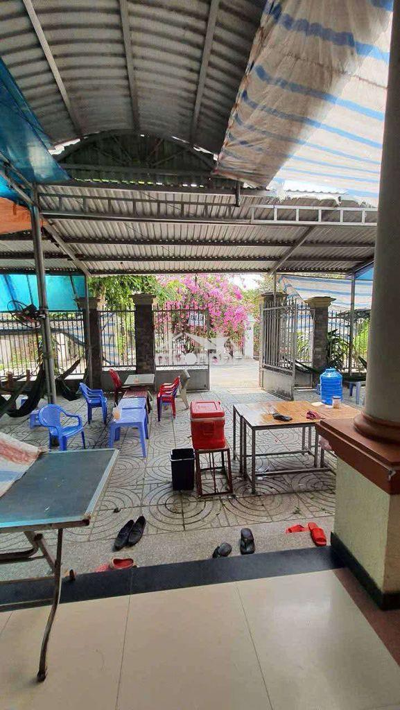 🚨 Hiếm! 352m² biệt thự vườn –   chỉ 11 tỷ 🚨
diện tích 352m2