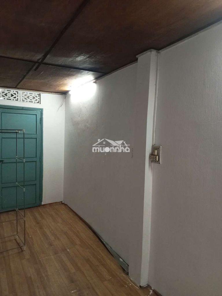 Nhà lê hoàng phái 4x8m gác suốt 2pn - 3