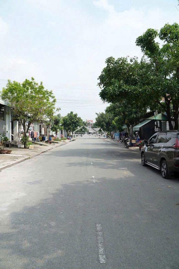 Bán nhà mặt tiền phú tân thủ dầu một bình dương - 2