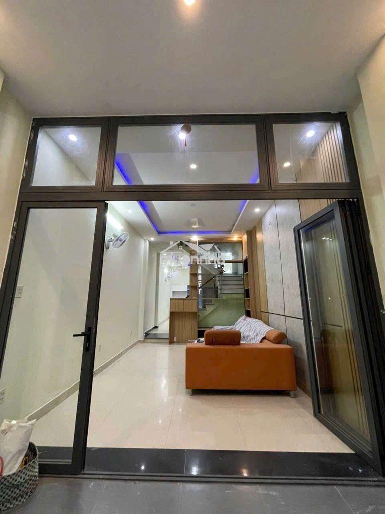 Cho thuê nhà to cửa rộng gò vấp - 2