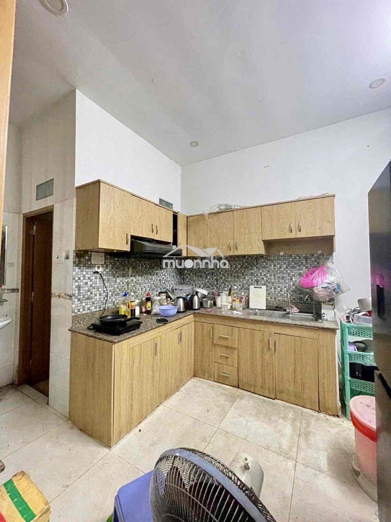 Nhà quận 10 đường 3/2 4 tầng 35m2 giá tốt cần bán