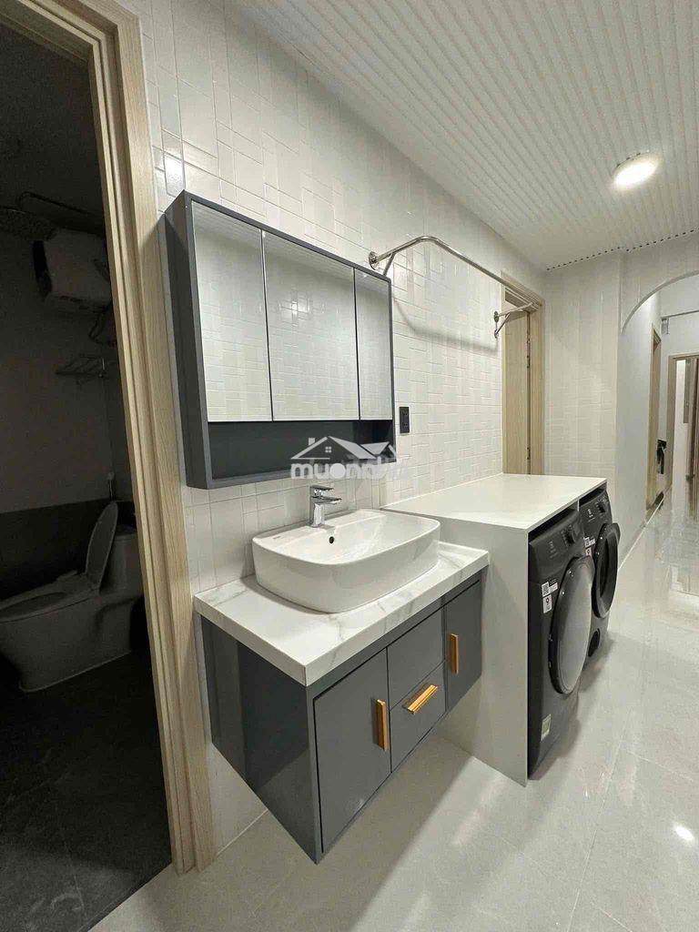 Kẹt tiền chữa bệnh cần bán gấp ra nhanh căn nhà hẻm 2m - 2