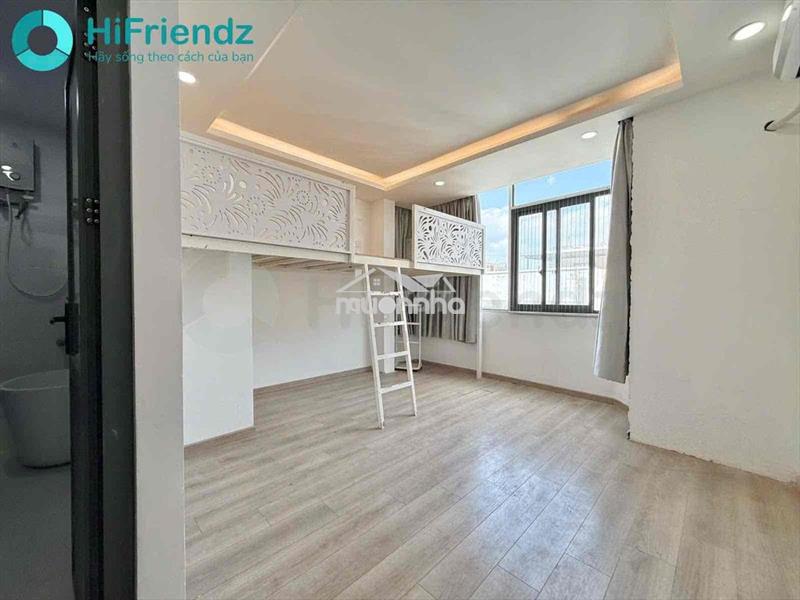 Phòng gác 30m2 - cửa sổ trời siêu thoáng - gần etown