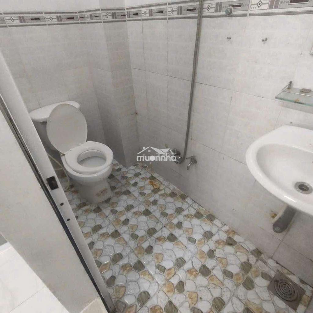 🔥🔥Cho thuê nc - dt 3,2x13m - hẻm huỳnh tấn phát - nhà bè - 3