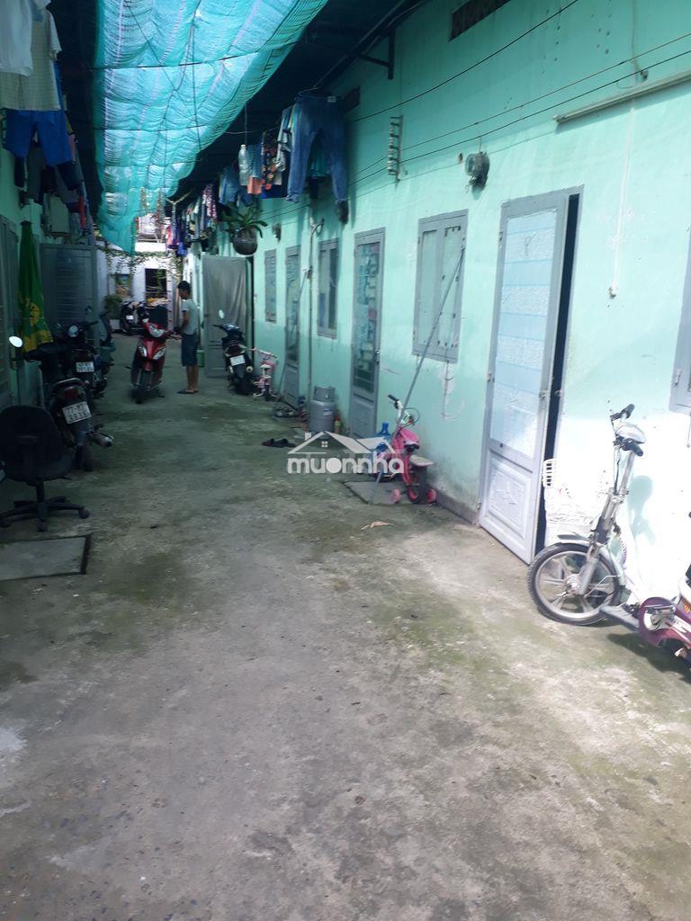 Gần b xe an suong