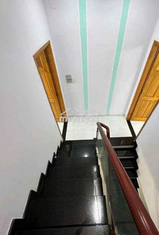 Nhà bình thới gần vxoay lê đại hành dt; 3,5 x 11m 3 tầng đúc btct - 2