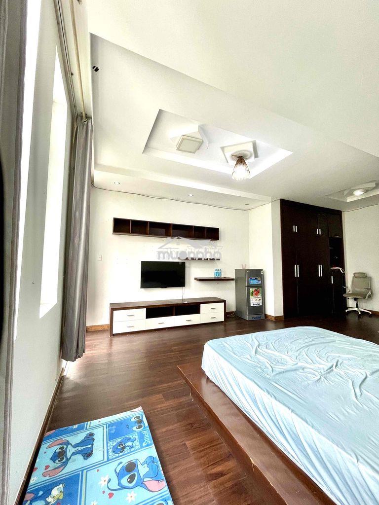 Phòng siêu rộng qua q7 trong 1 nốt nhạc - 2
