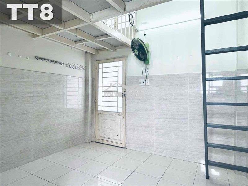 Phòng trọ gác lửng sạch đẹp cách trường đh tđt 3km