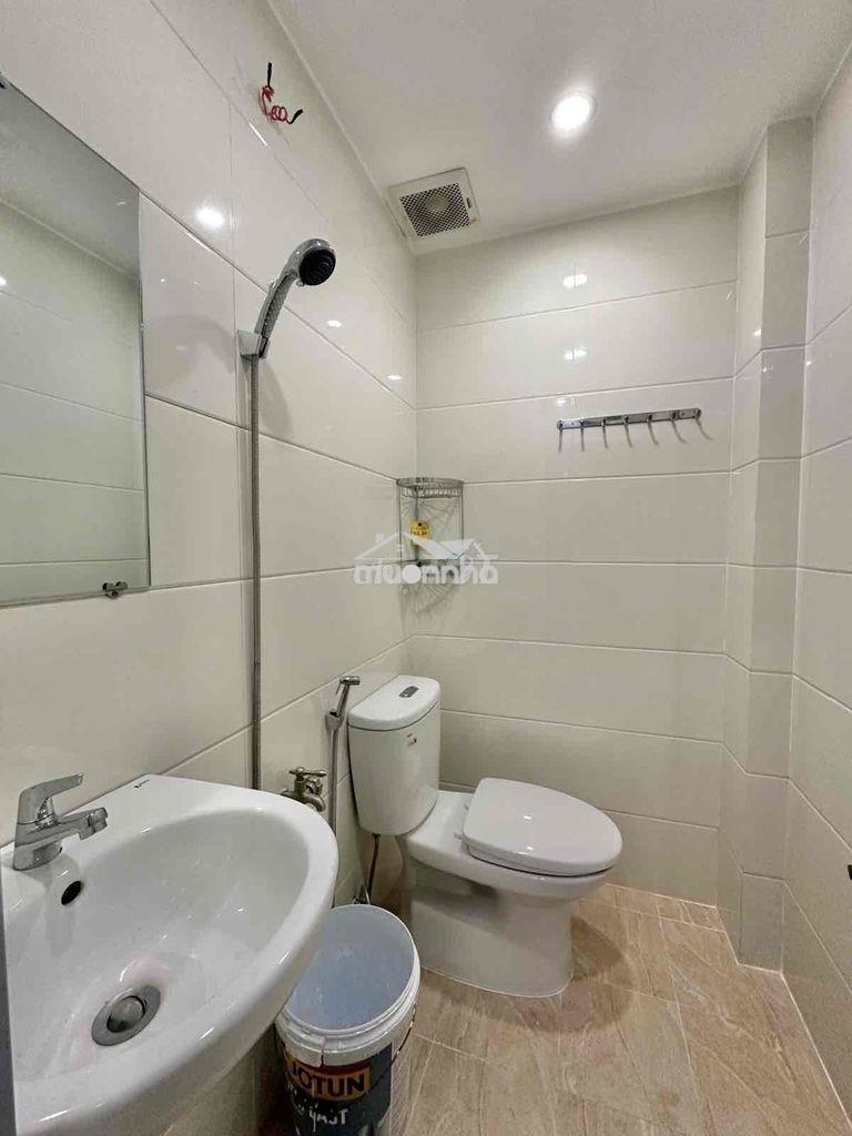 🏡 Cho thuê phòng full nội thất quận 10 – chỉ 3 triệu/tháng  📍 địa chỉ: - 3