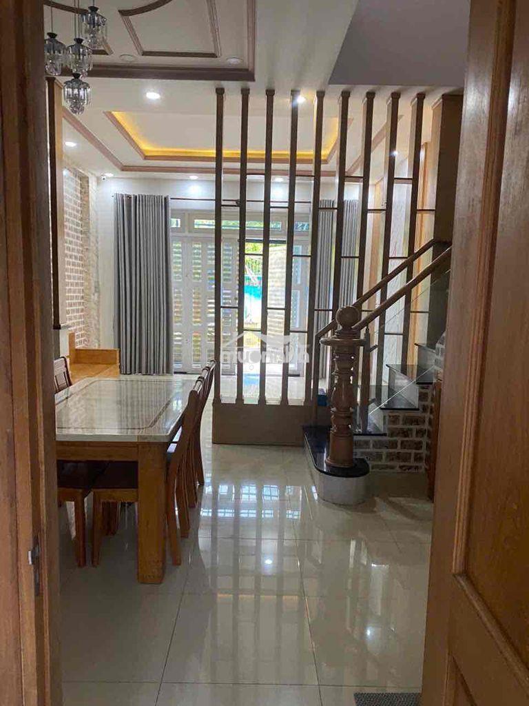 Cho thuê nhà đẹp 1 lầu 3 pn ( có pn dưới trệt) - gần cao đẳng điện lưc
