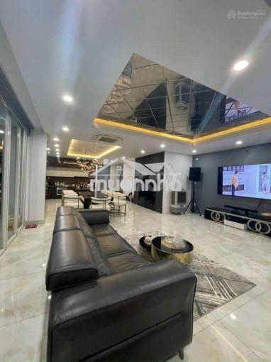 Cho thuê biệt thự full nội thất khu compound bảo vệ 24/24