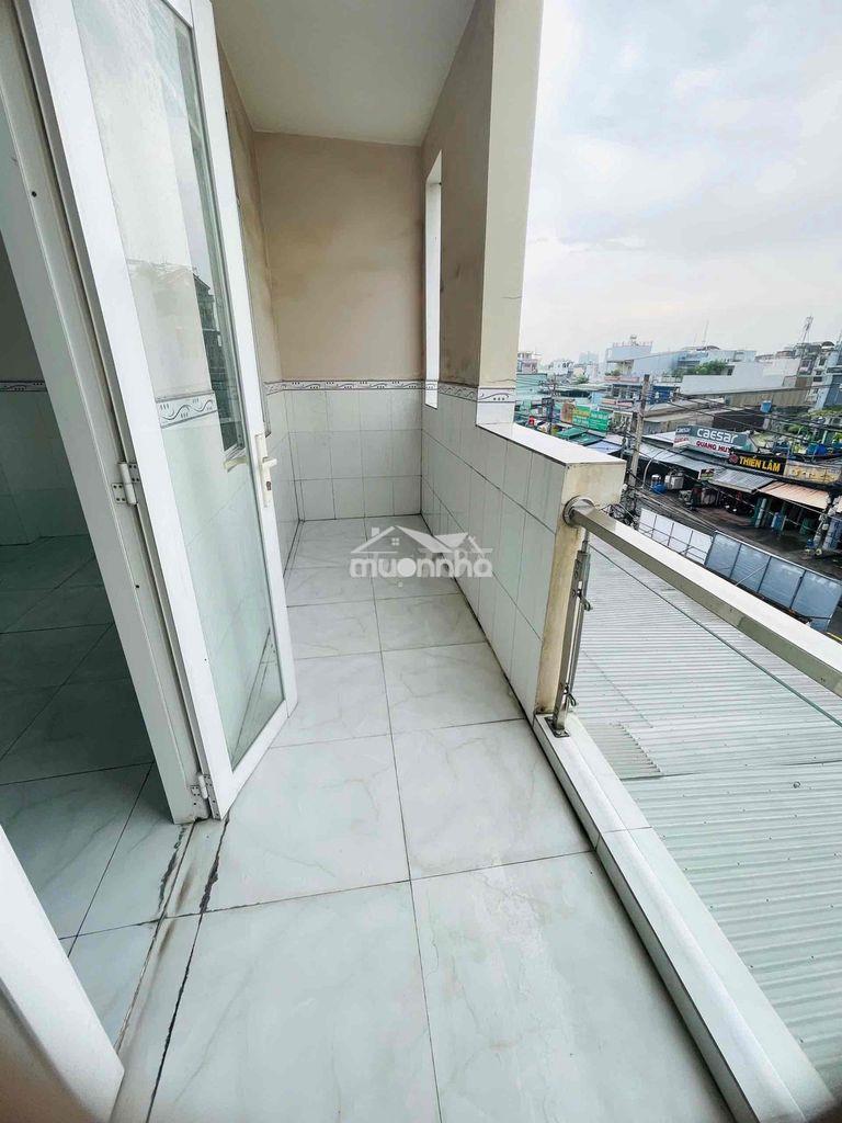Phòng cho thuê máy lạnh rộng 45m2 ngay đường số 10 bình hưng - 4