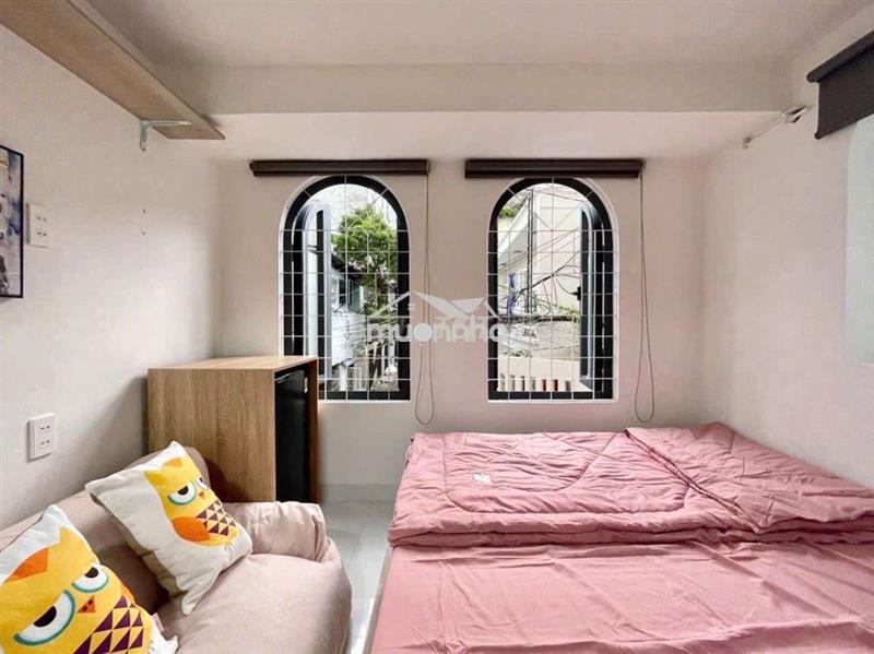 🔥Căn hộ  full nt cửa sổ trời ngay emart phan huy ích