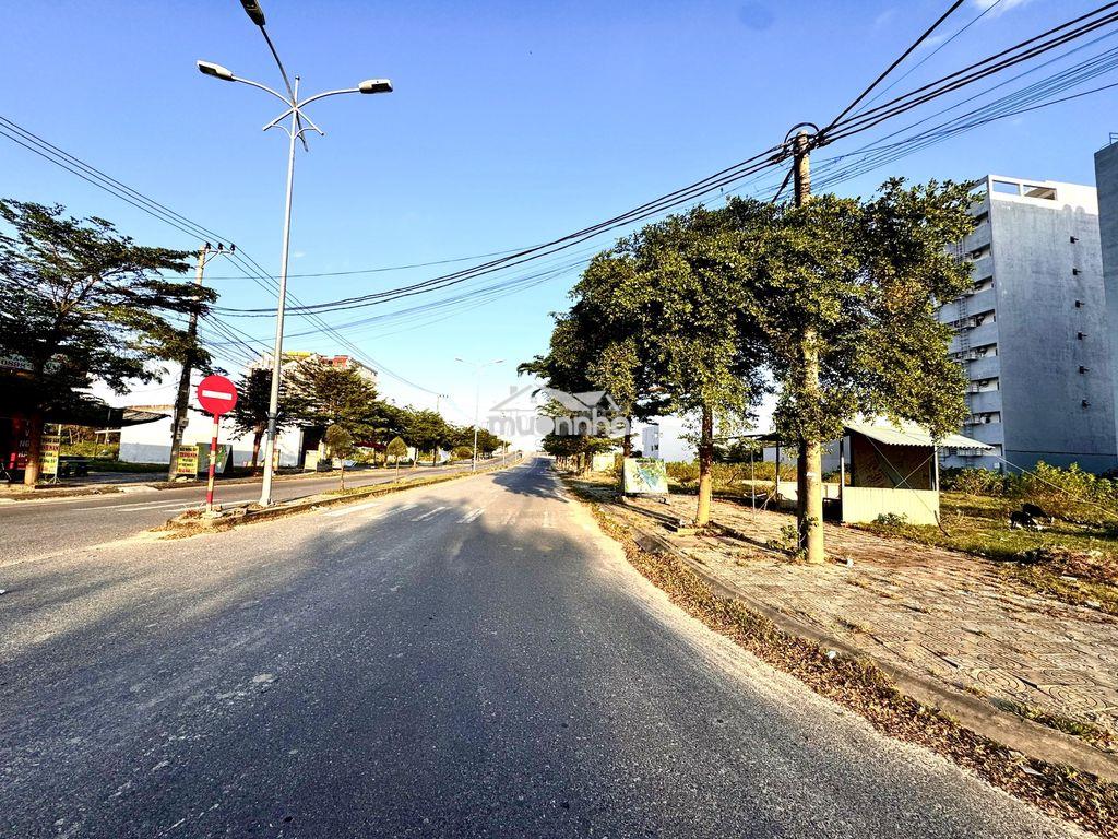 Kđt green city trục đường 5m5 thông sát đường 27m, hường đông - 3
